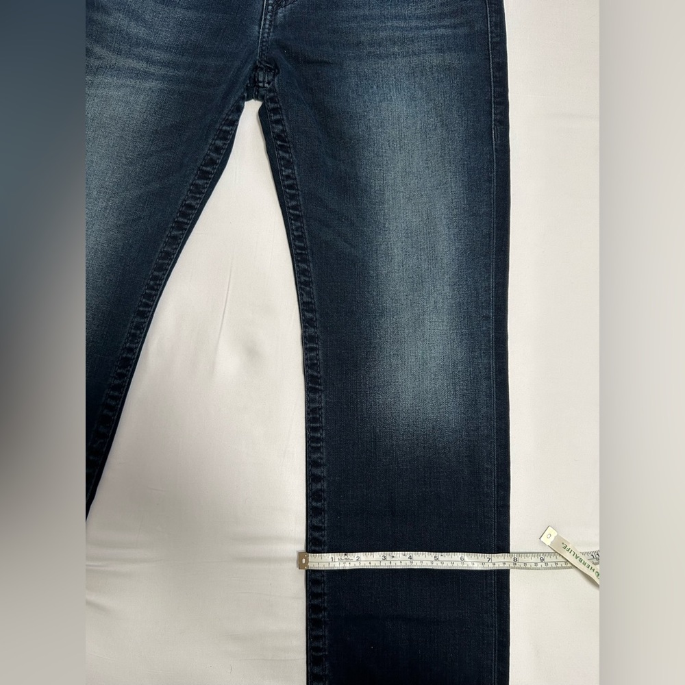 True Religion Geno Slim Cut Denim Jeans - Picture 2 of 11